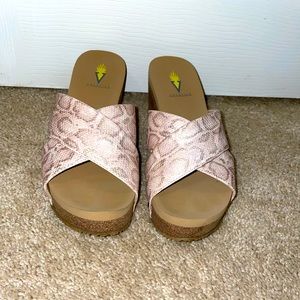 Wedge sandals